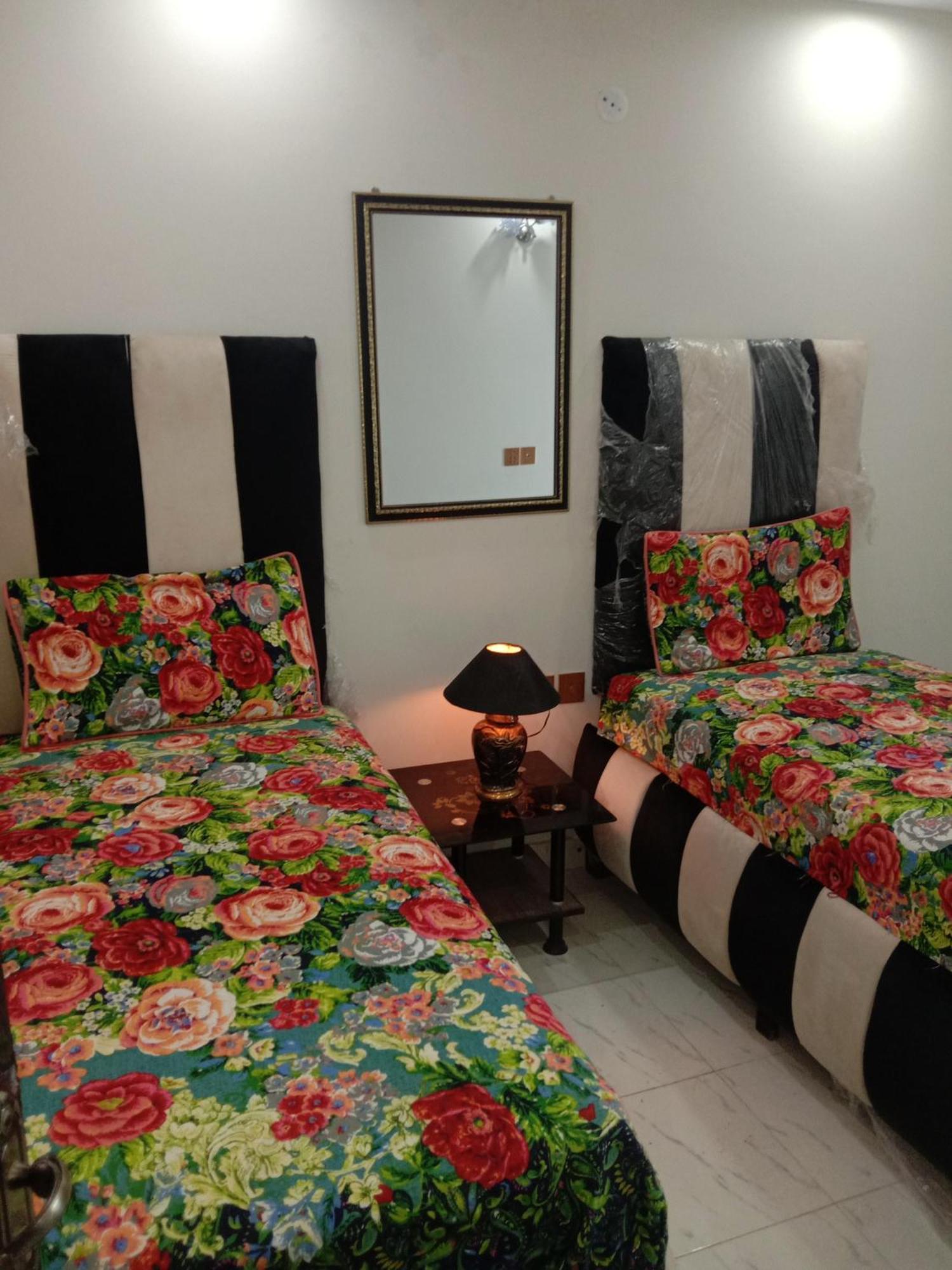 Al Noor Palace Hotel Lahore Buitenkant foto